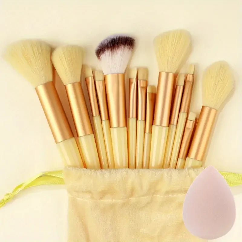 13PCS Makeup Brushes Set Eye Shadow Foundation Blush Highlighter Concealer Brushes Soft Fluffy Female Beauty Tool Christmas gift