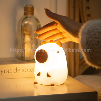 Nouveau 2025 Nouveaux cadeaux Veilleuse Spaceman LED Lampe de nuit en silicone blanche recha