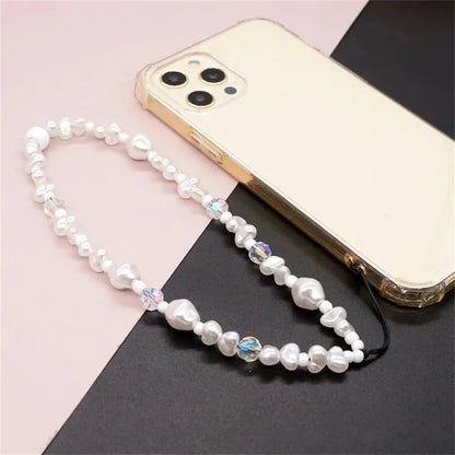 PC Korean Cute Pearl Love Heart Short Hand Wrist Lanyard Simplicity Short Phone Strap For Cell Phone Earphone Backpack Camera Chain